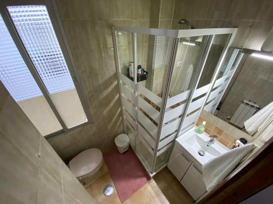 Habitacion Interior En Мадрид Экстерьер фото